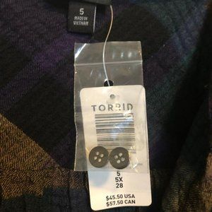 Torrid Sleeveless Tunic Length Button Up Blouse